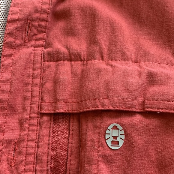 Coleman Anglers Outdoor Button Up Men’s Red Shirt. Large - Picture 2 of 4